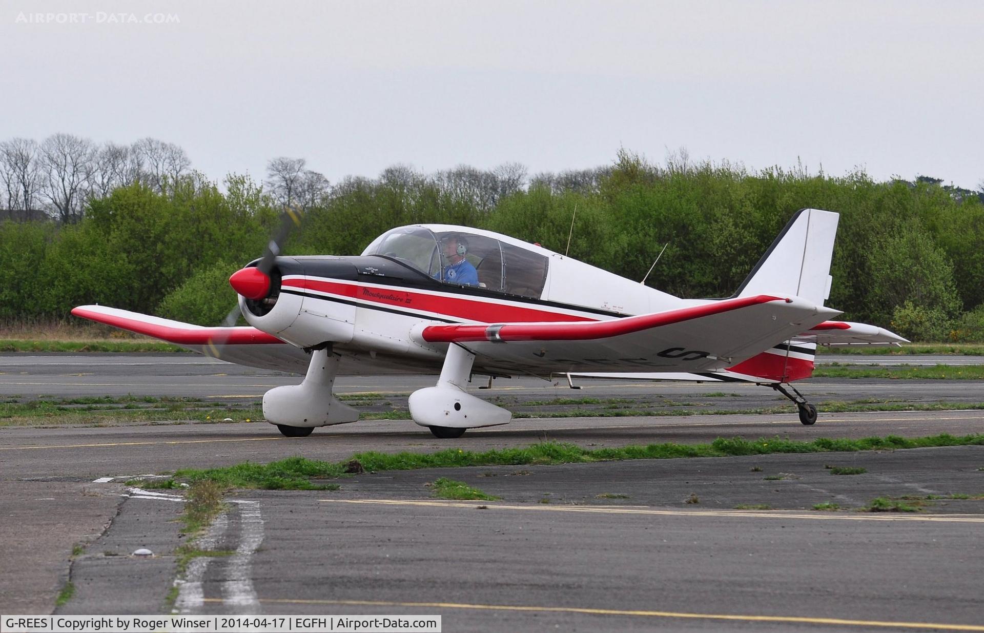 G-REES, 1965 SAN Jodel D-140C Mousquetaire III C/N 156, Visiting Mousquetaire.