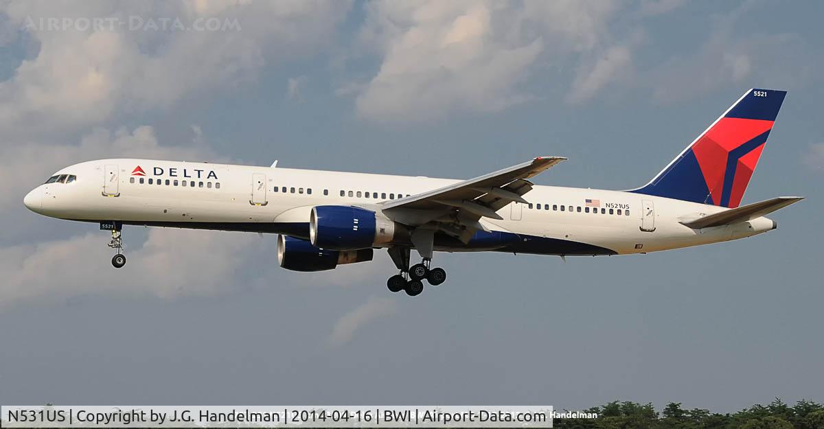N531US, 1988 Boeing 757-251 C/N 23846, On final.