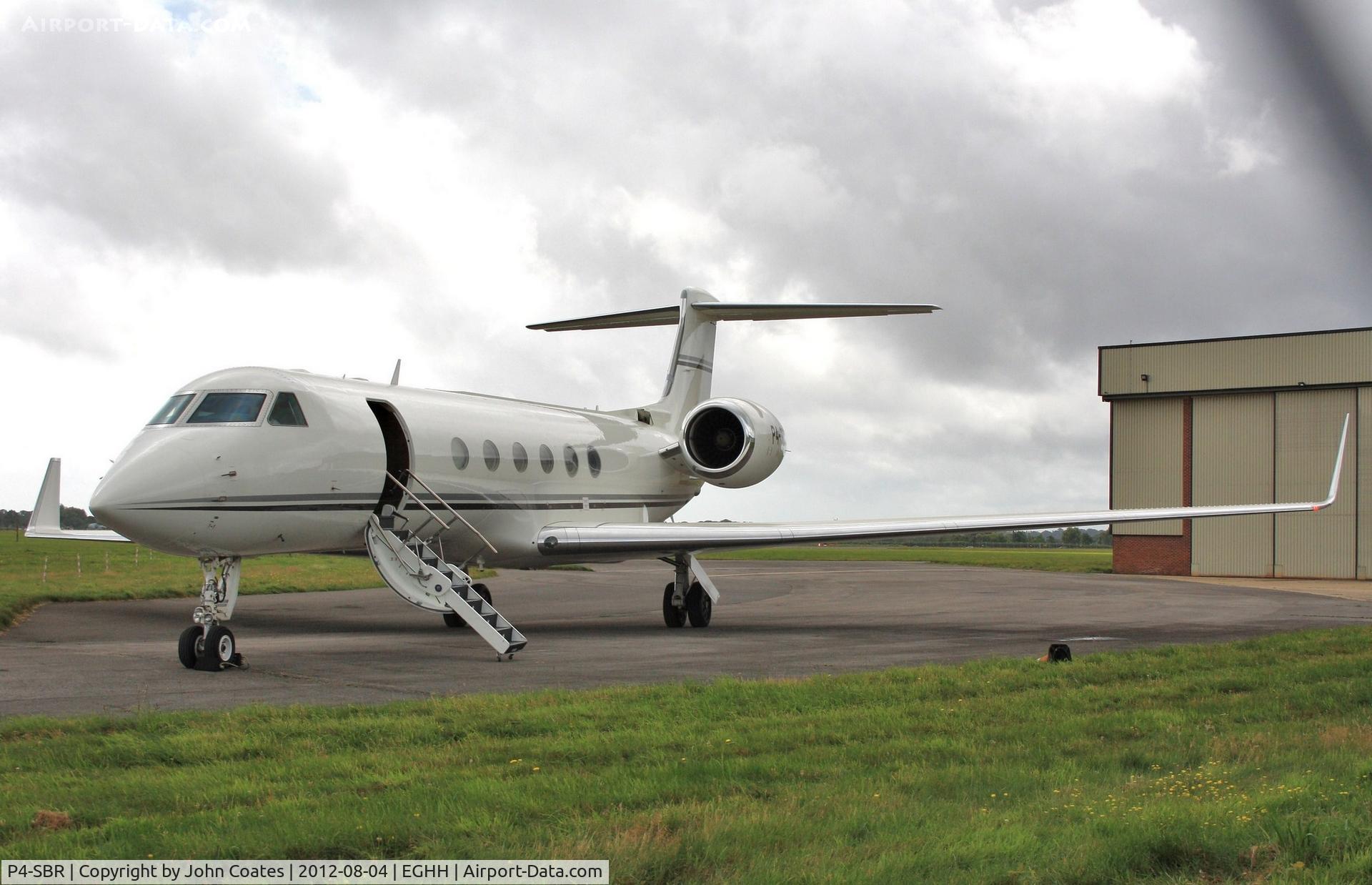 P4-SBR, 2000 Gulfstream G-V C/N 607, At Sigs