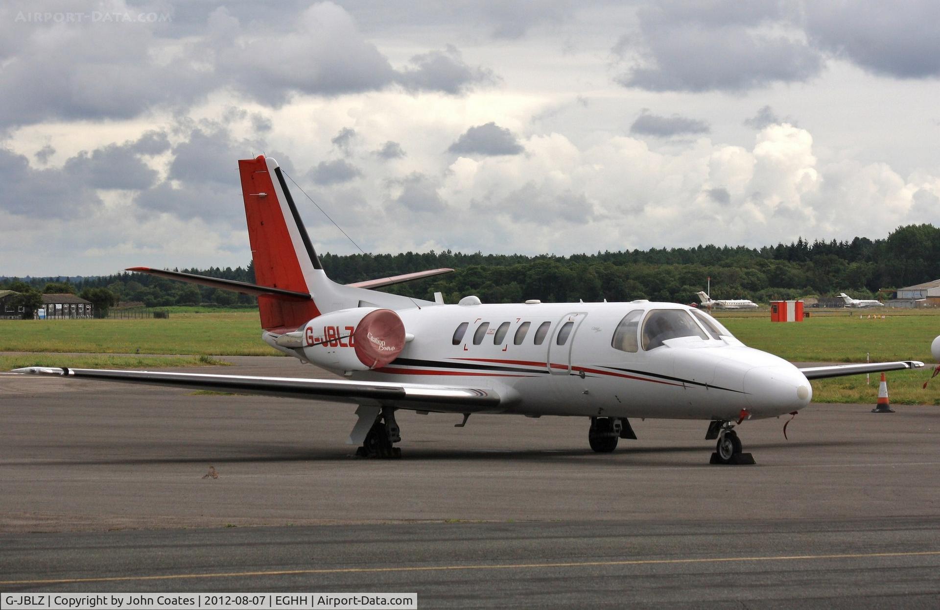 G-JBLZ, 2002 Cessna 550 Citation Bravo C/N 550-1018, At CSE