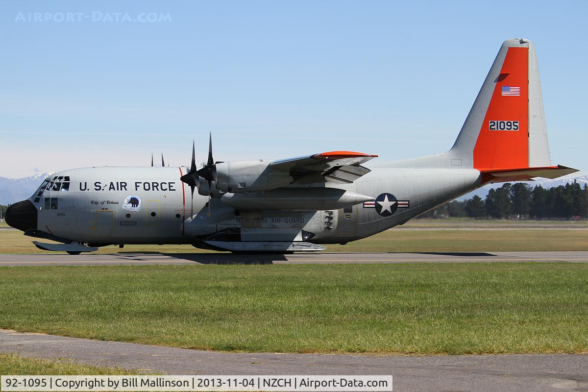 92-1095, 1992 Lockheed LC-130H Hercules C/N 382-5405, on another trip to Antarctica