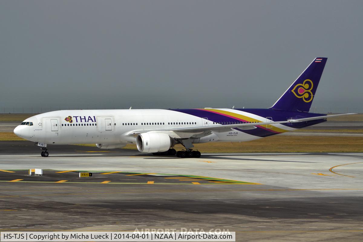 HS-TJS, 2006 Boeing 777-2D7/ER C/N 34587/595, At Auckland