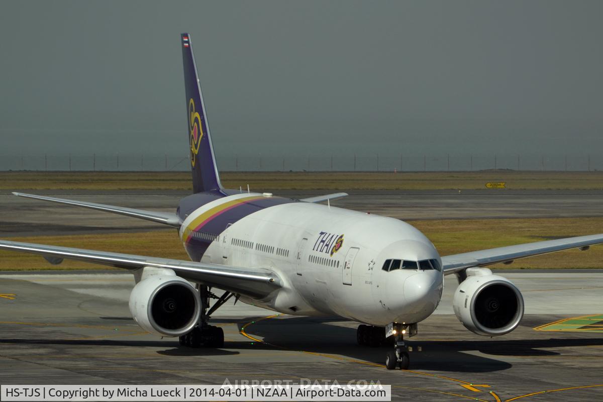 HS-TJS, 2006 Boeing 777-2D7/ER C/N 34587/595, At Auckland