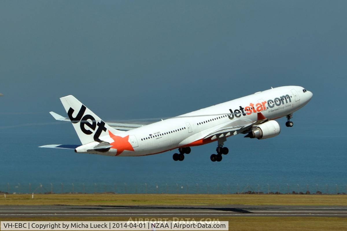 VH-EBC, 2003 Airbus A330-201 C/N 0506, I love the condensation off the wing tips