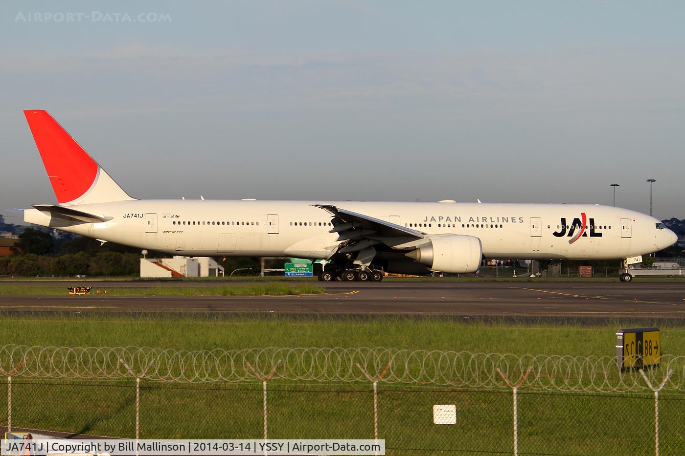 JA741J, 2009 Boeing 777-346/ER C/N 36128, in from NRT