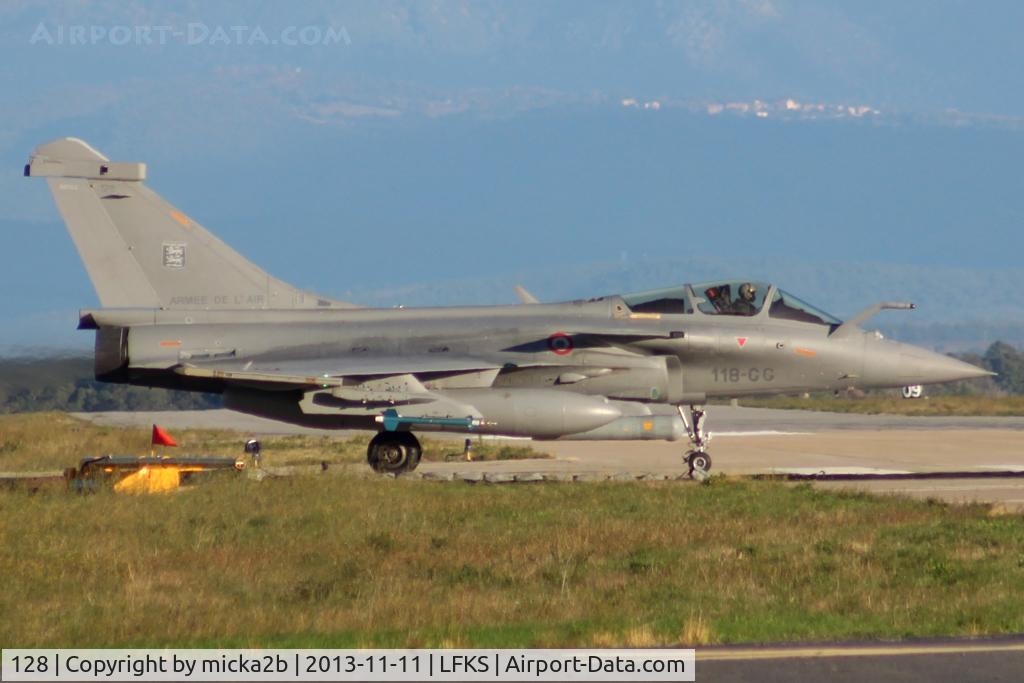128, 2012 Dassault Rafale C C/N 128, Taxiing