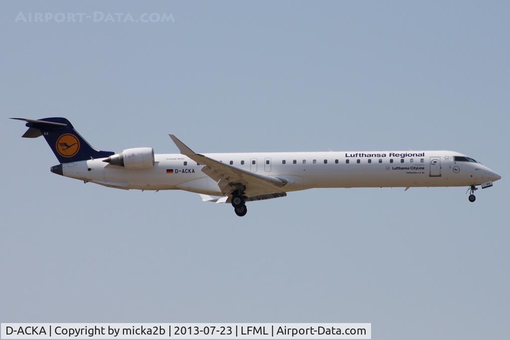 D-ACKA, 2006 Bombardier CRJ-900LR (CL-600-2D24) C/N 15072, Landing