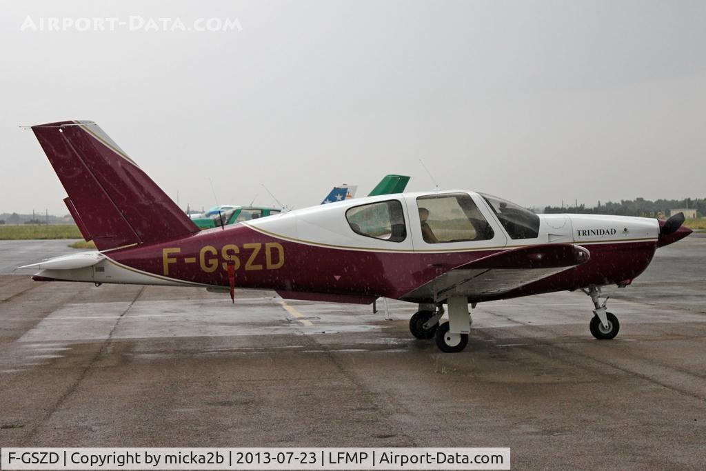 F-GSZD, Socata TB-20 C/N 1904, Parked