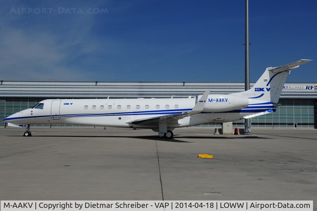 M-AAKV, 2007 Embraer EMB-135BJ Legacy 650 C/N 14501183, Embraer 135