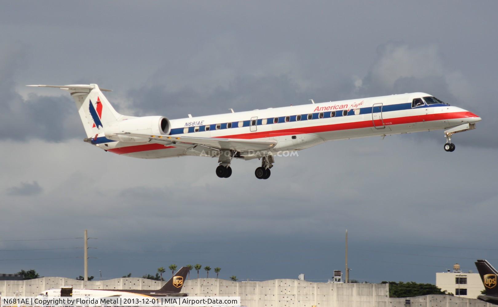 N681AE, 2004 Embraer ERJ-145LR (EMB-145LR) C/N 14500824, American Eagle E145LR