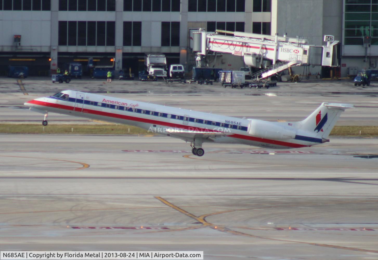 N685AE, 2004 Embraer ERJ-145LR (EMB-145LR) C/N 14500836, Eagle E145