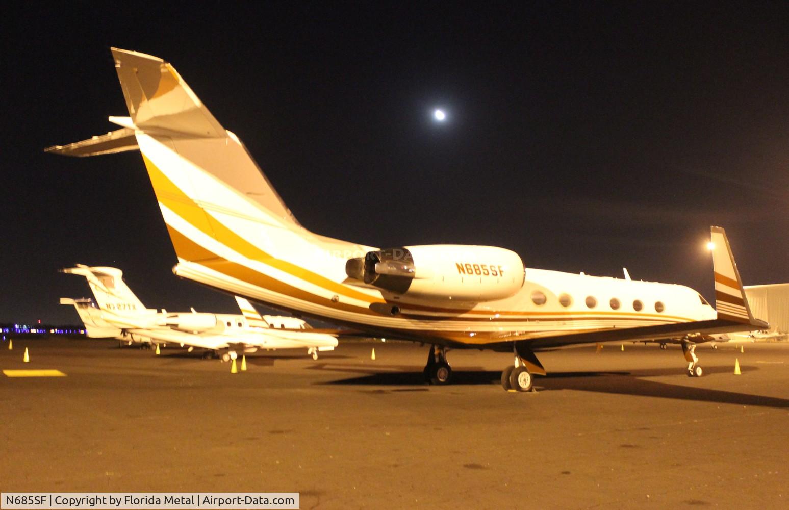 N685SF, 1988 Gulfstream Aerospace G-IV C/N 1056, Gulfstream IV