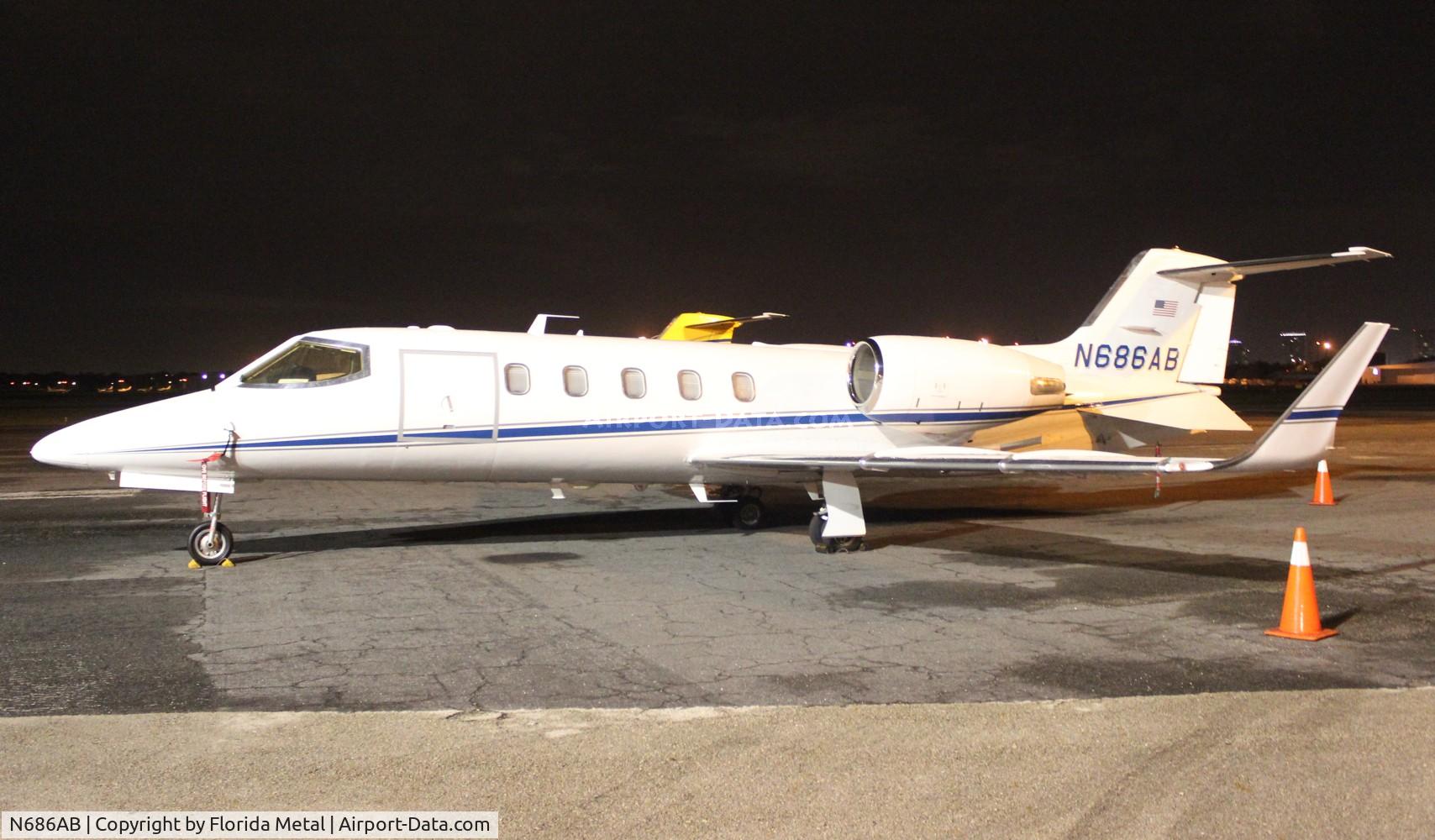 N686AB, 2002 Learjet Inc 31A C/N 239, Lear 31A