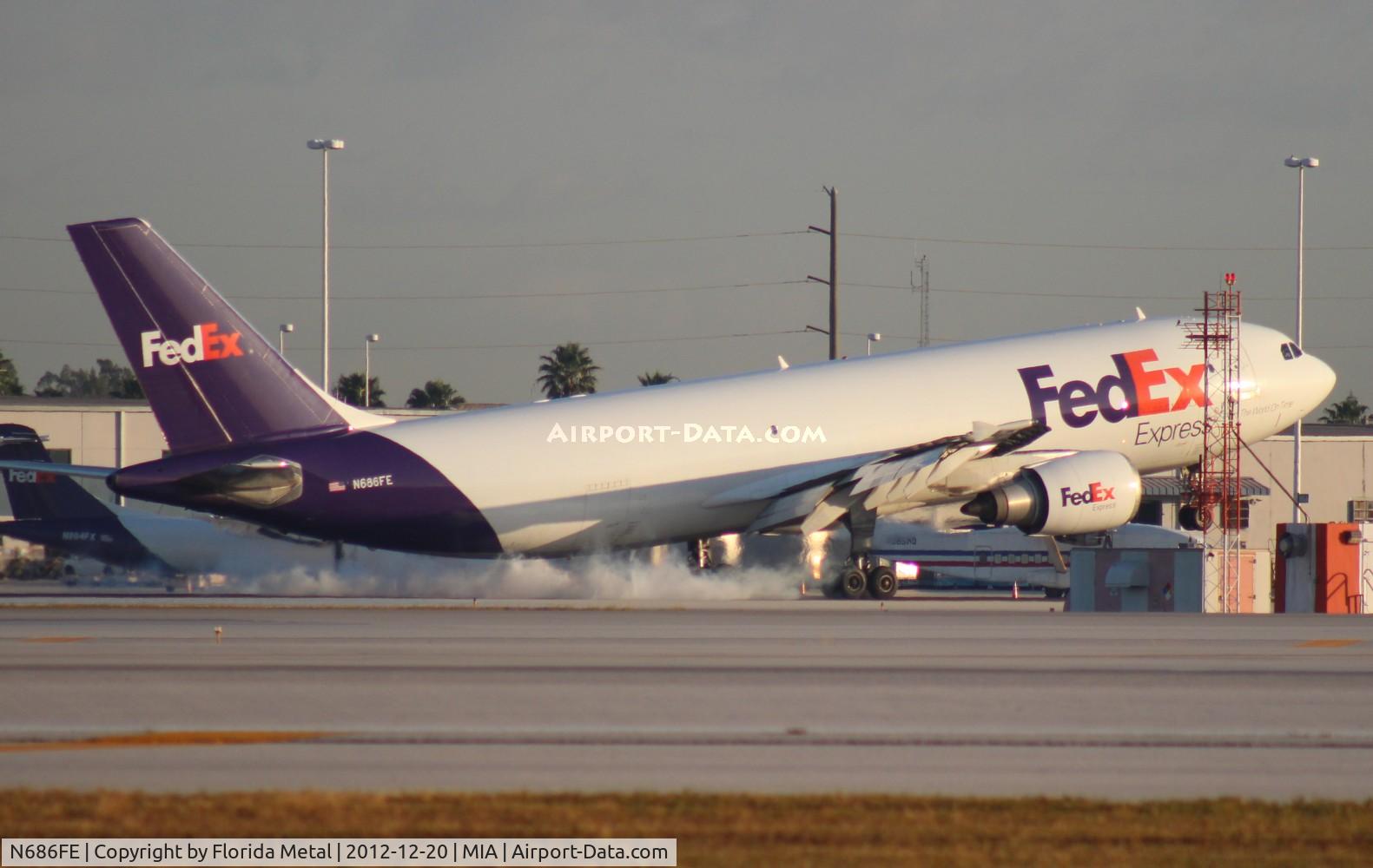 N686FE, 1999 Airbus A300F4-605R C/N 0804, Fed Ex A300