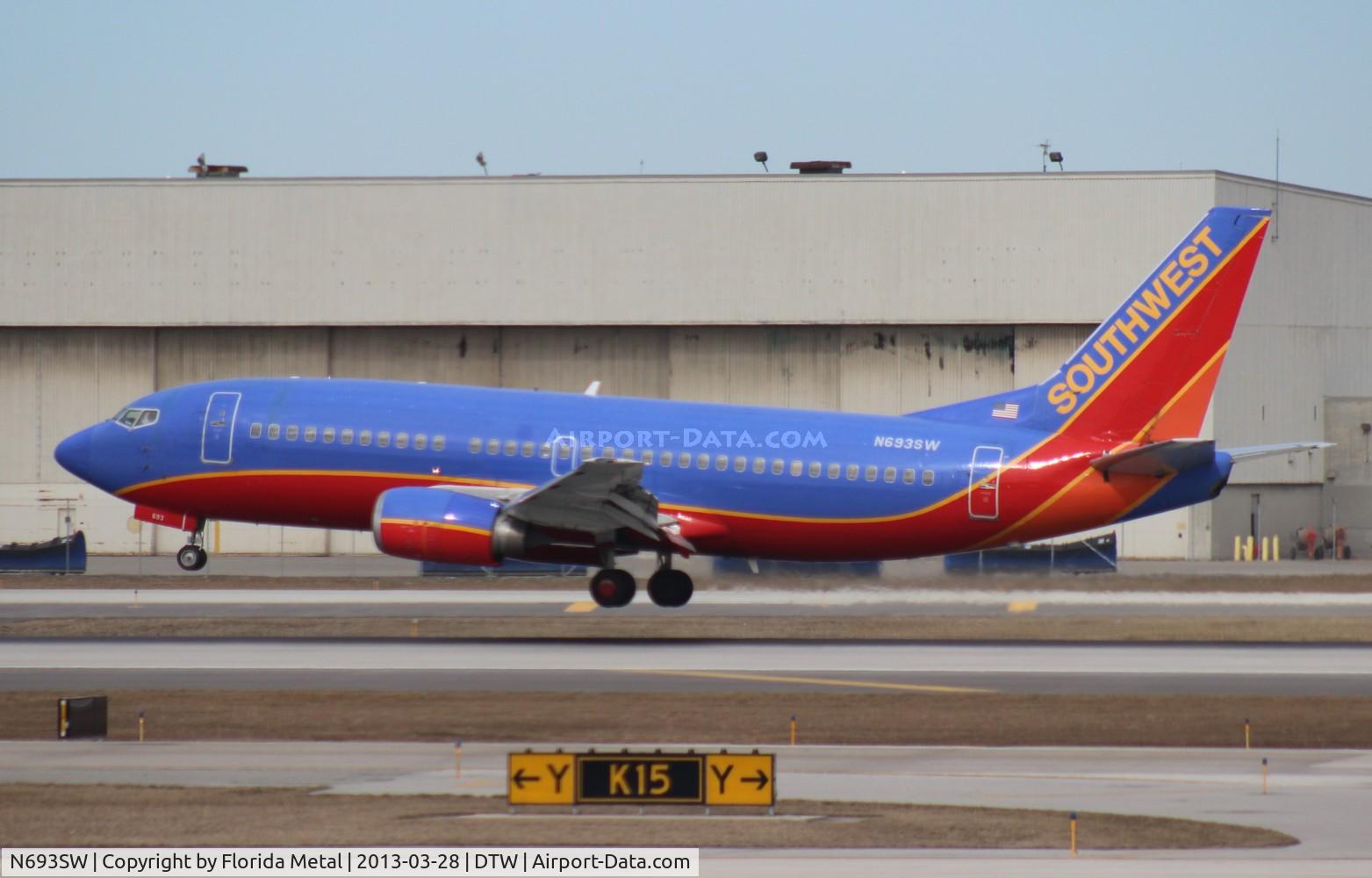 N693SW, 1985 Boeing 737-317 C/N 23174, Southwest 737-300