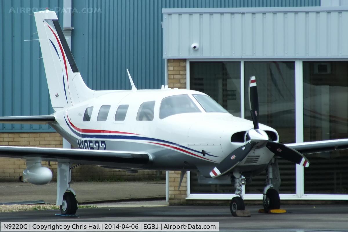N9220G, 1993 Piper PA-46-350P Malibu Mirage C/N 4622139, visitor from Fairoaks