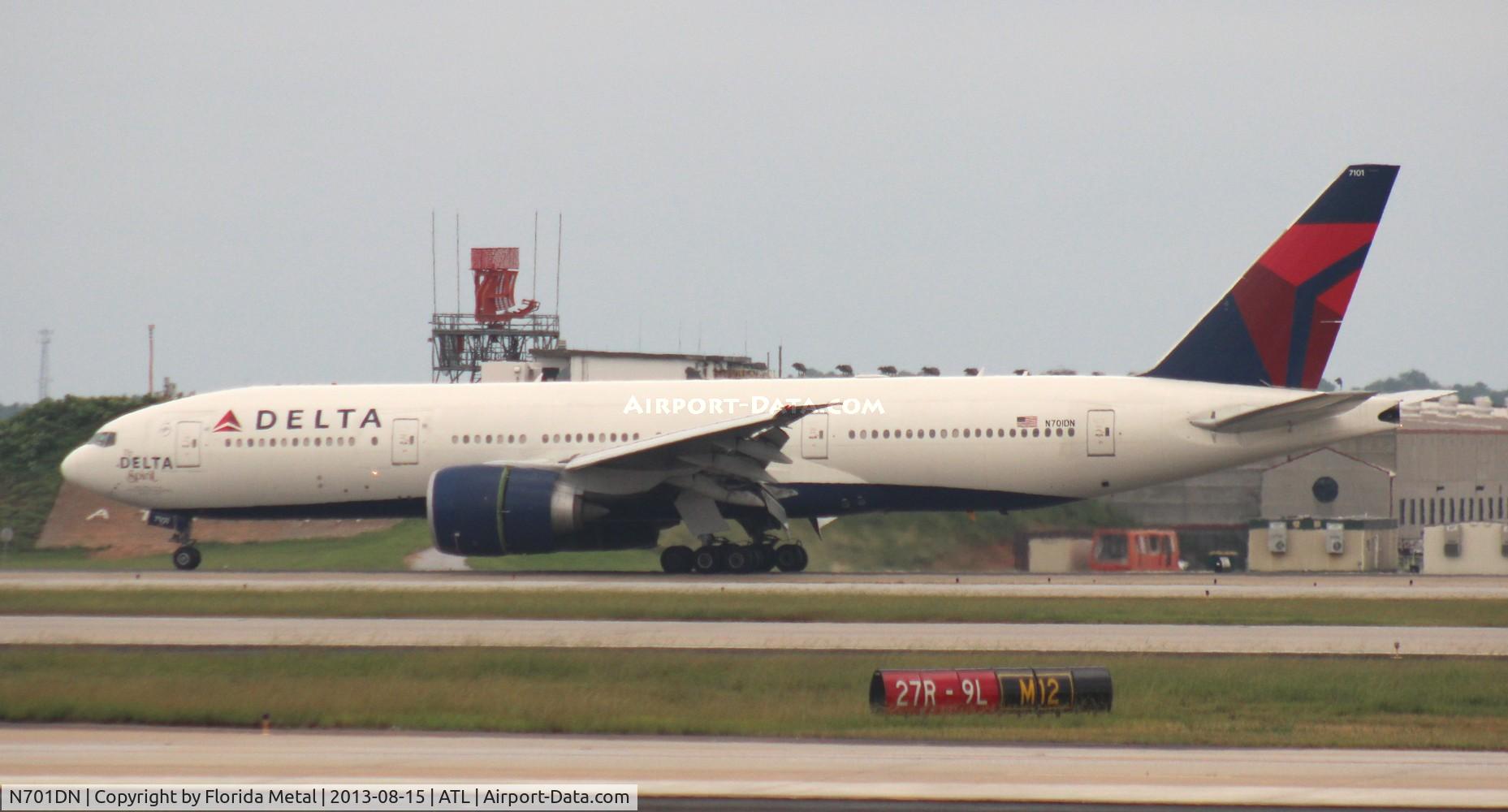 N701DN, 2008 Boeing 777-232/LR C/N 29740, Delta 777-200LR