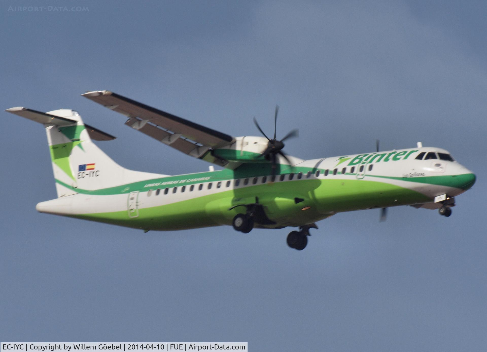 EC-IYC, 2004 ATR 72-212A C/N 709, Prepare for landing on Fuertefentura Airport