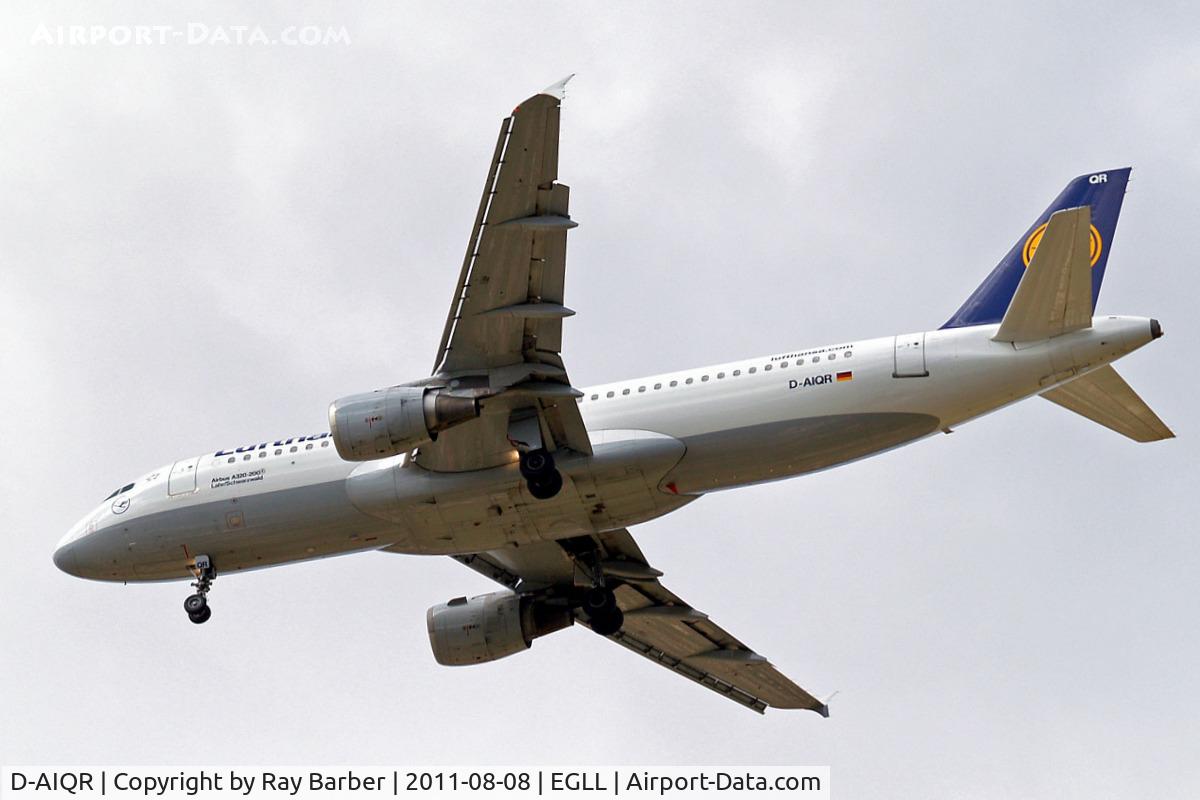D-AIQR, 1992 Airbus A320-211 C/N 382, Airbus A320-211 [0382] (Lufthansa) Home~G 08/08/2011. On approach 27R.