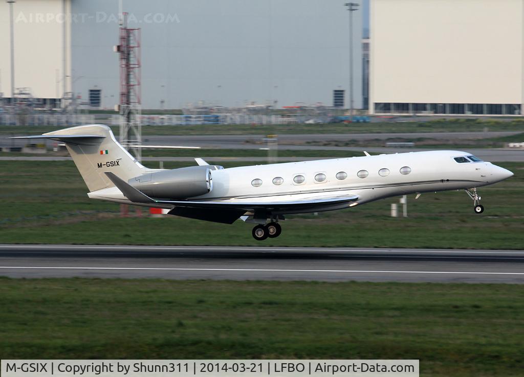 M-GSIX, 2012 Gulfstream Aerospace G650 (G-VI) C/N 6032, Landing rwy 14R
