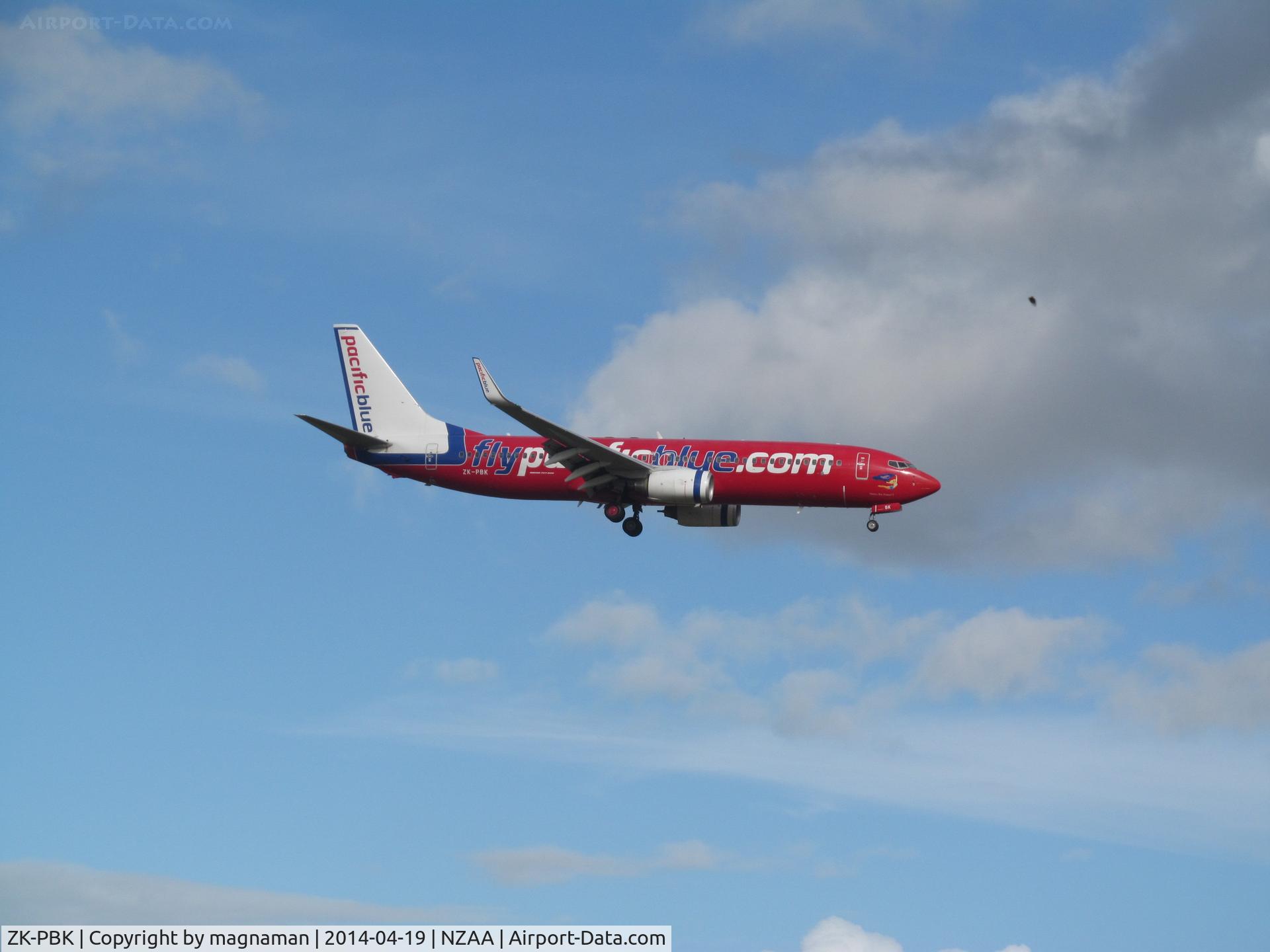 ZK-PBK, 2008 Boeing 737-8FE C/N 36604, Virgin Atlantic flight arriving at AKL