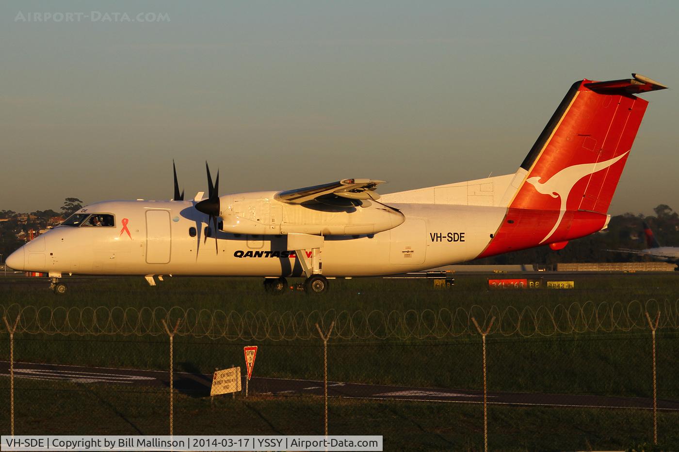 VH-SDE, 1996 De Havilland Canada DHC-8-202 Dash 8 C/N 453, taxiing to 34R