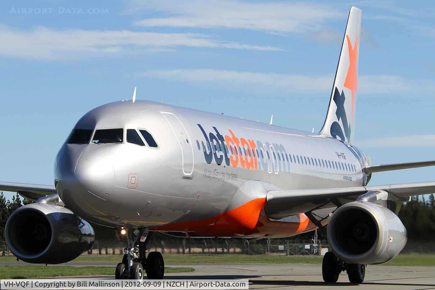 VH-VQF, 2008 Airbus A320-232 C/N 3474, Taxiing from 29