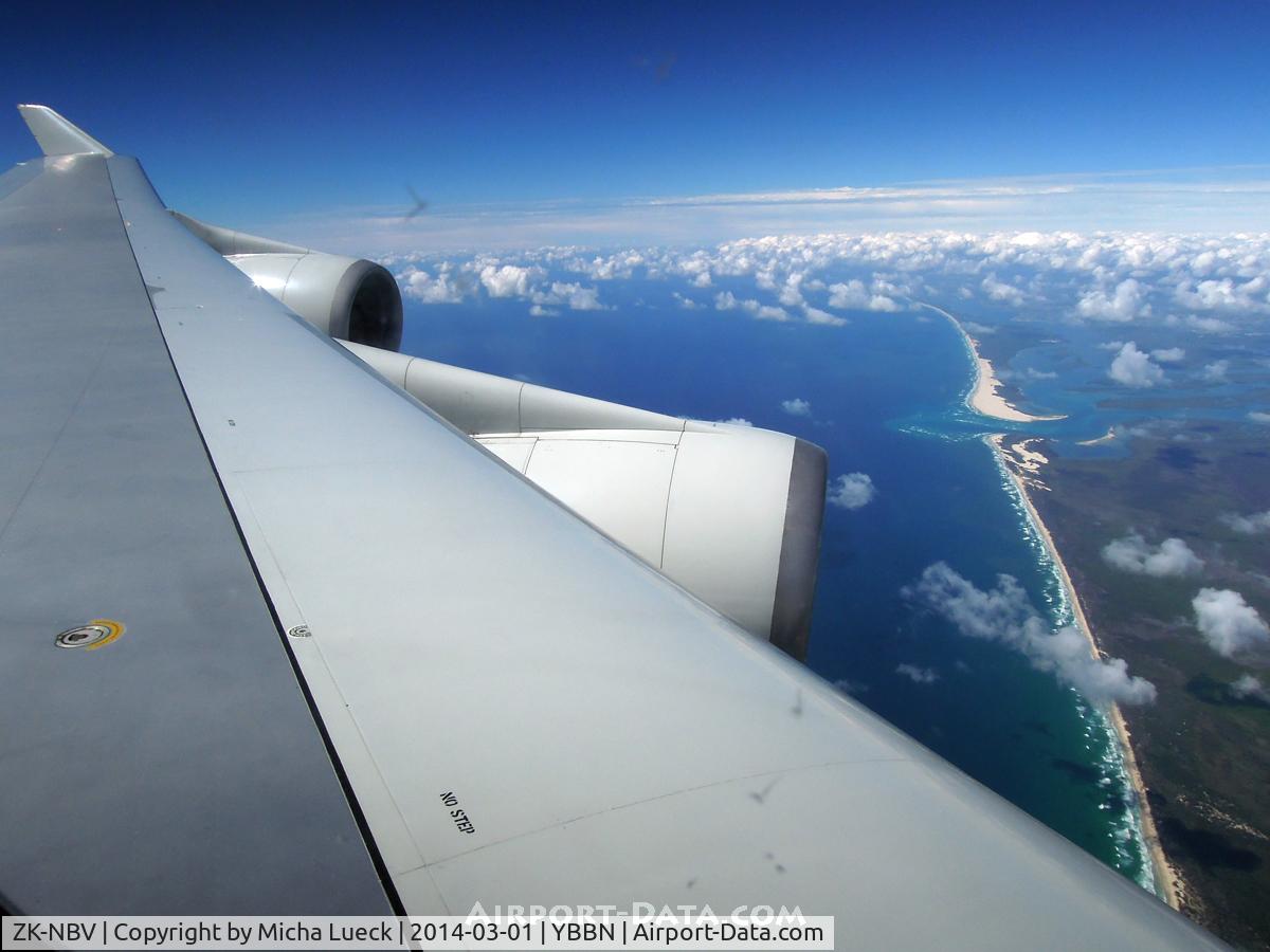 ZK-NBV, 1998 Boeing 747-419 C/N 26910, Hitting Australia's East Coast on approach to Brisbane