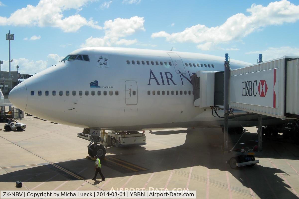 ZK-NBV, 1998 Boeing 747-419 C/N 26910, At Brisbane