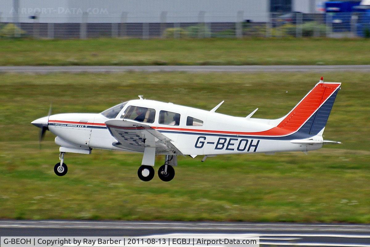 G-BEOH, 1977 Piper PA-28R-201T Cherokee Arrow III C/N 28R-7703038, Piper PA-28R-201T Turbo Cherokee Arrow III [28R-7703038] Staverton~G 13/08/2011