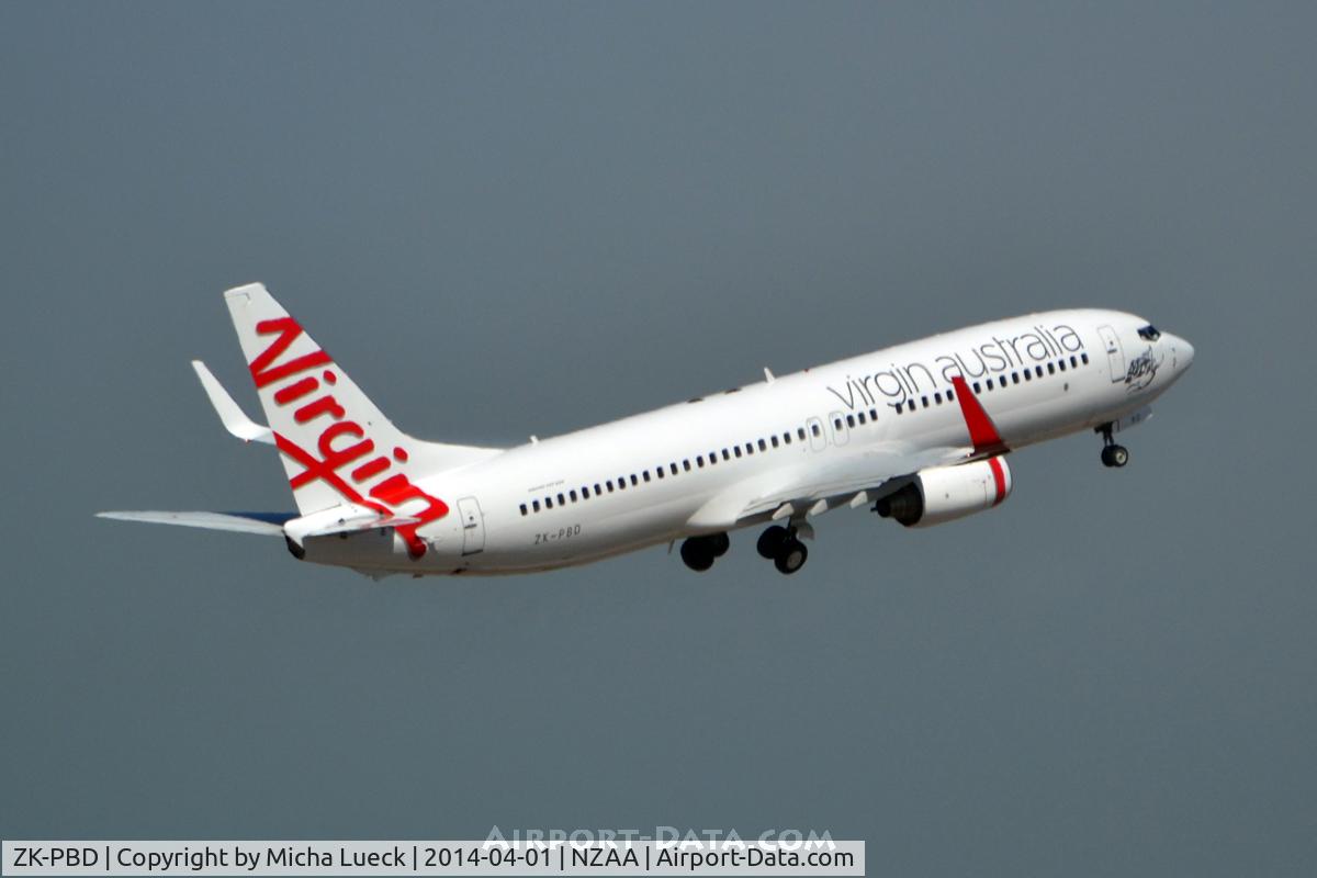 ZK-PBD, 2004 Boeing 737-8FE C/N 33996, At Auckland