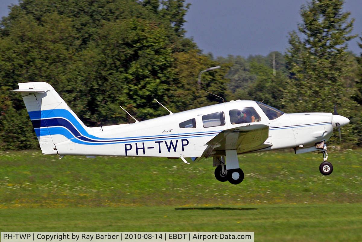 PH-TWP, Piper PA-28RT-201 Arrow IV C/N 28R-7918215, Piper PA-28RT-201 Arrow IV [28R-7918215] Schaffen-Diest~OO 14/08/2010