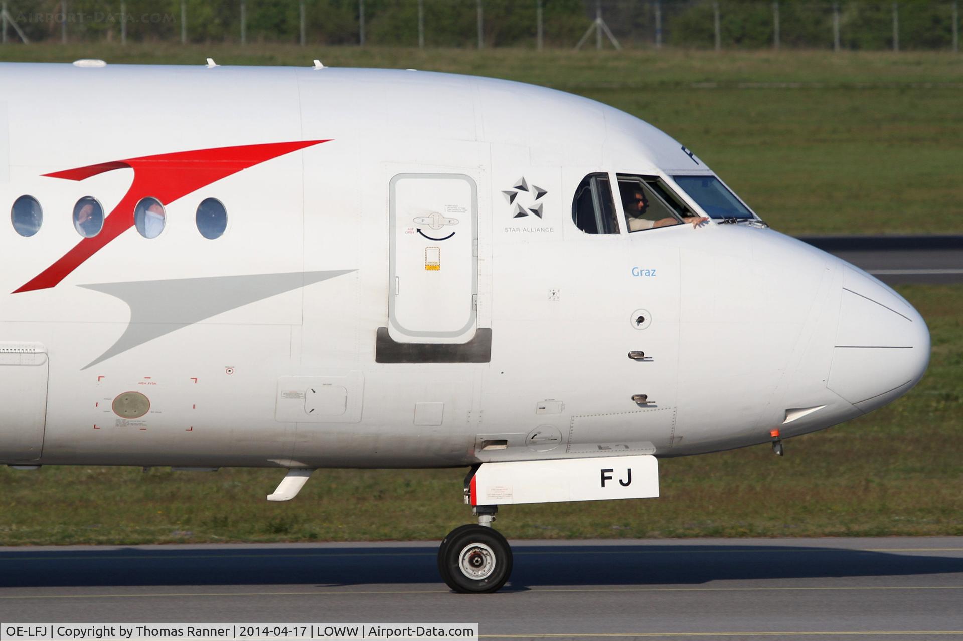 OE-LFJ, 1995 Fokker 70 (F-28-0070) C/N 11532, Austrian Fokker 70