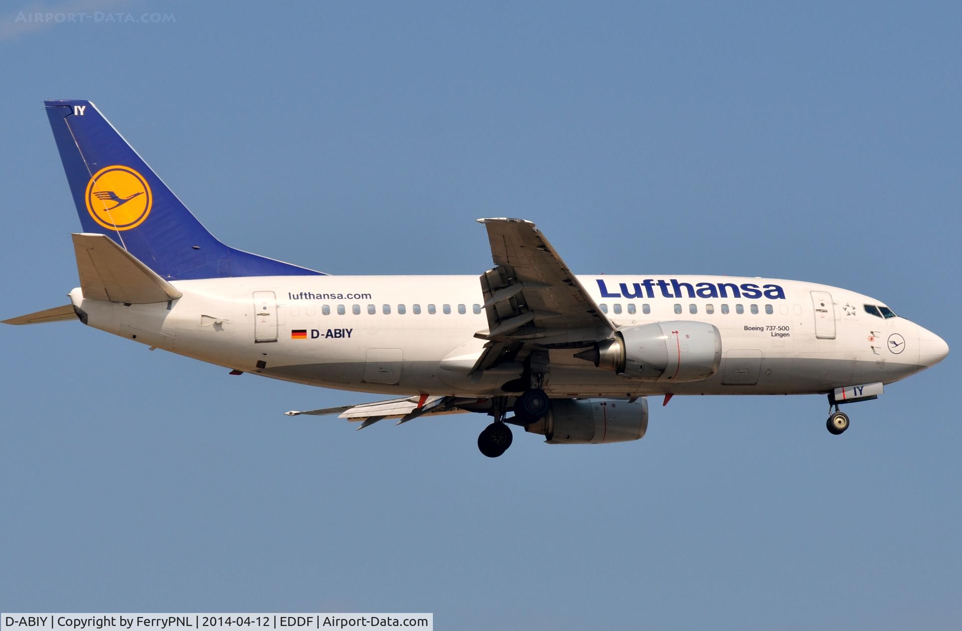 D-ABIY, 1991 Boeing 737-530 C/N 25243, Lufthans B735 landing.