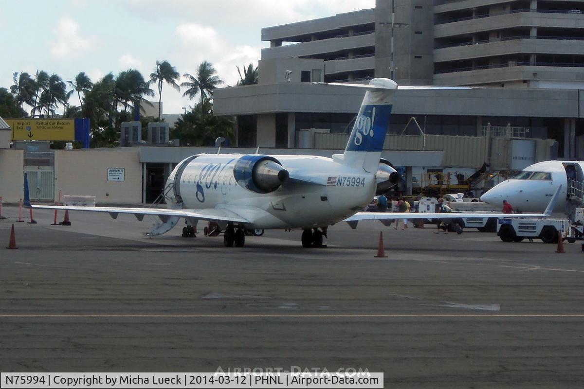 N75994, 2000 Bombardier CRJ-200ER (CL-600-2B19) C/N 7367, At Honolulu