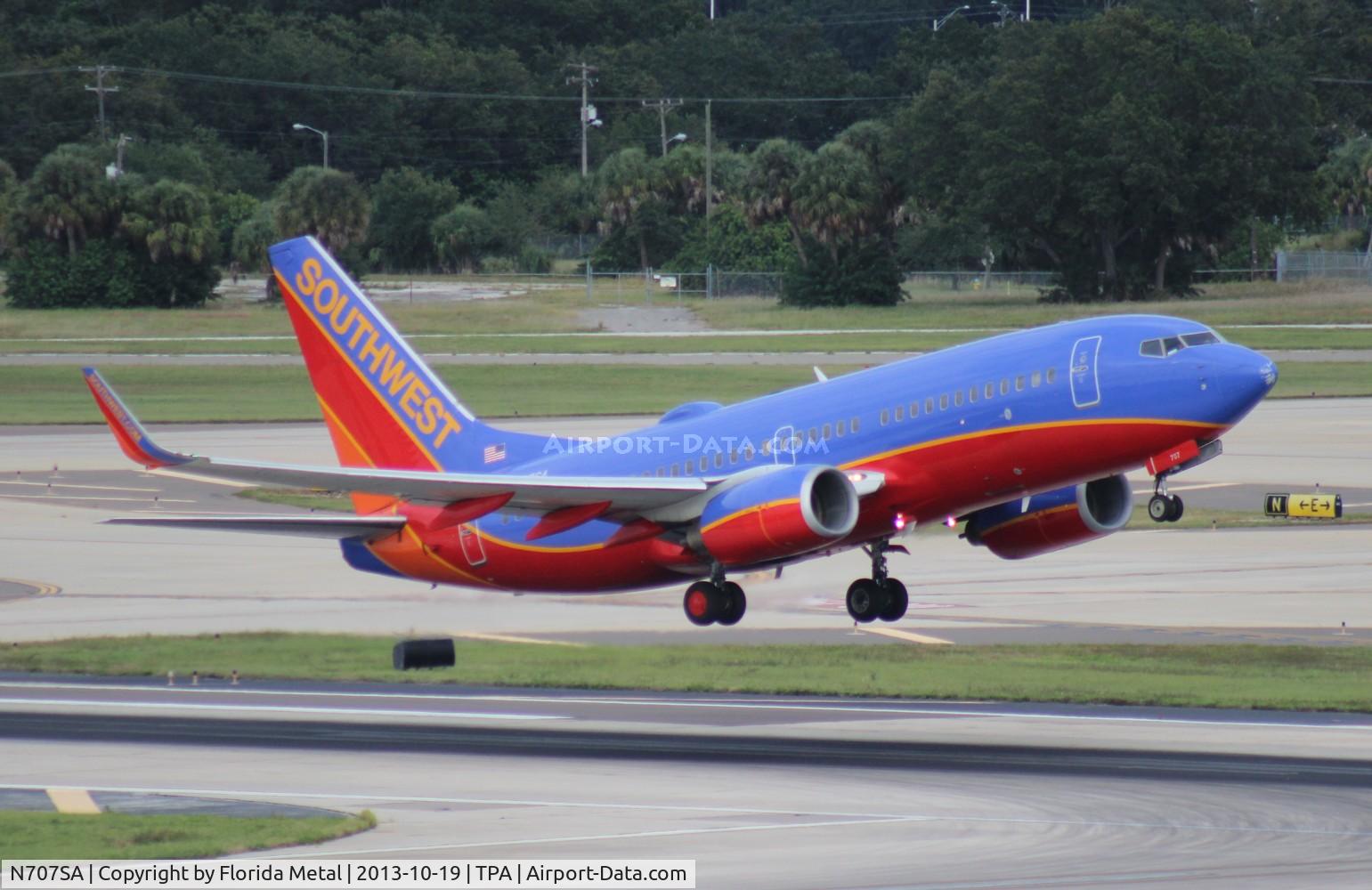 N707SA, 1997 Boeing 737-7H4 C/N 27841, Southwest 737-700