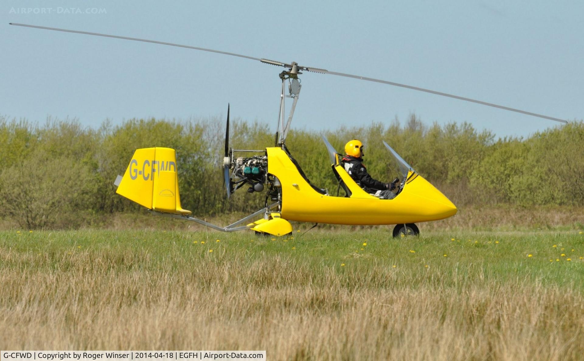 G-CFWD, 2009 Rotorsport UK MTOsport C/N RSUK/MTOS/006, Resident MTO Sport autogyro.