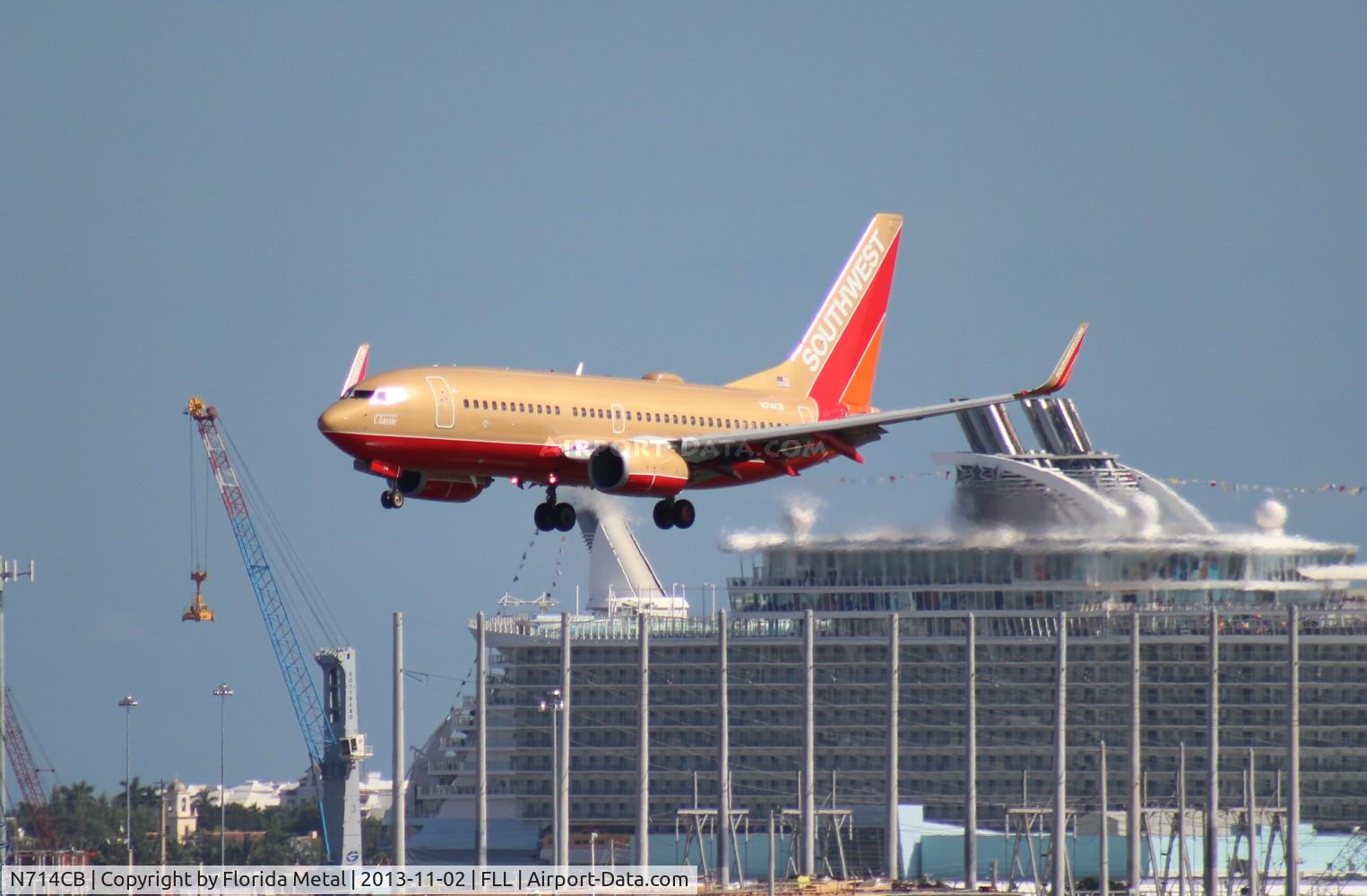 N714CB, 1998 Boeing 737-7H4 C/N 27848, Southwest (retro) 737-700