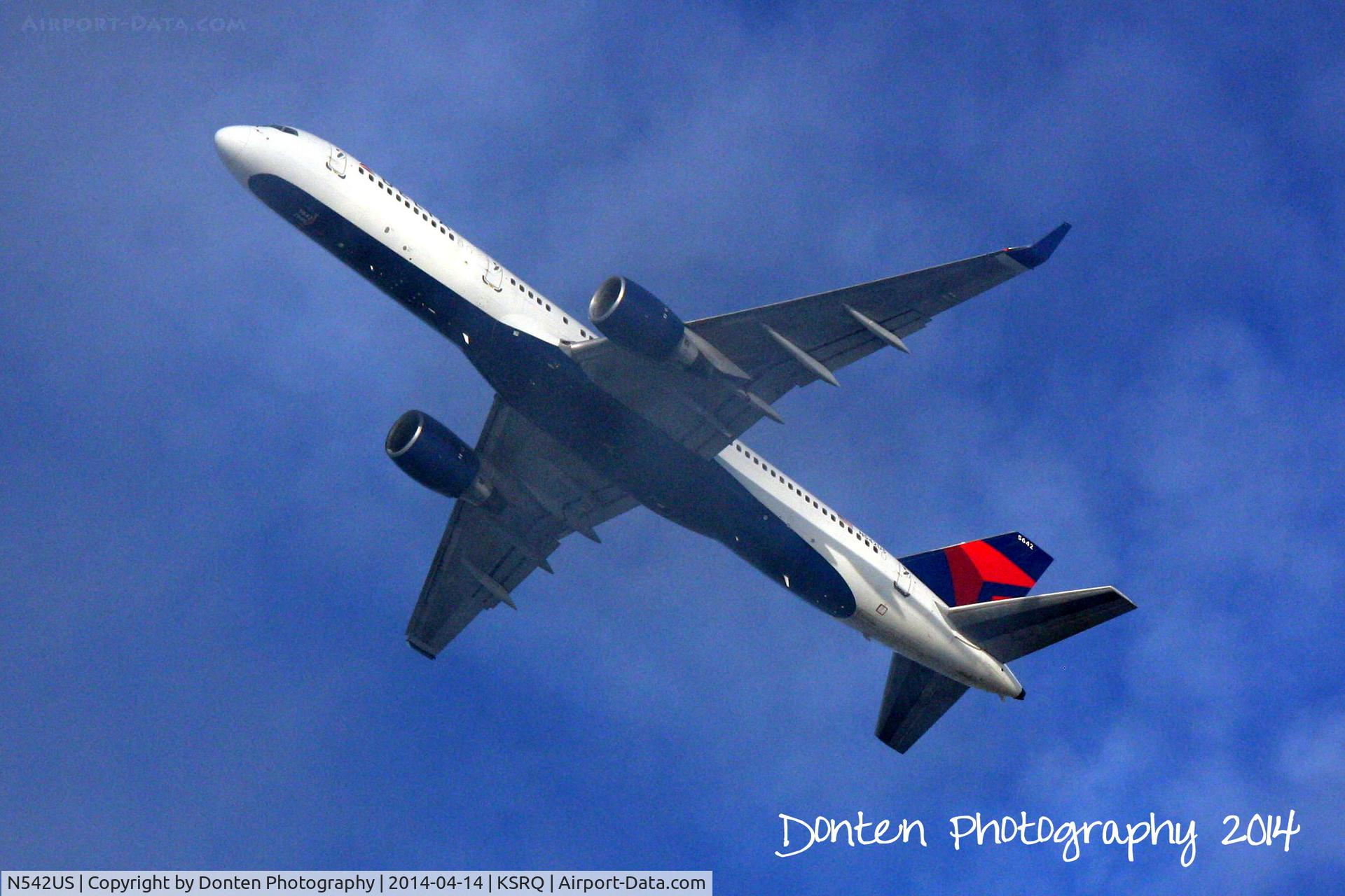 N542US, 1996 Boeing 757-251 C/N 26489, Delta Flight 1922 (N542US) departs Sarasota-Bradenton International Airport enroute to Hartsfield-Jackson Atlanta International Airport