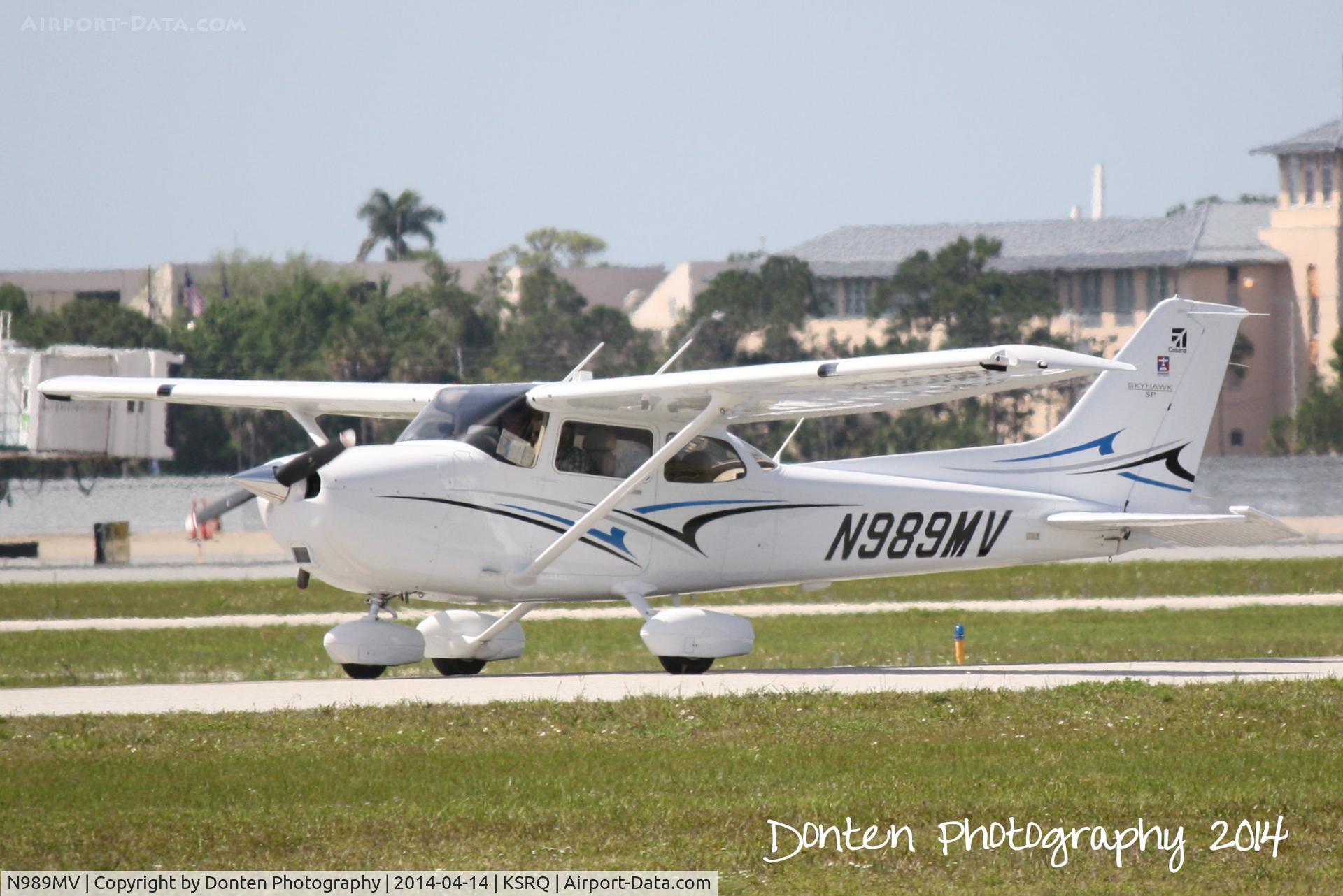 N989MV, 2013 Cessna 172S C/N 172S11325, Cessna Skyhawk (N989MV) arrives at Sarasota-Bradenton International Airport following a flight from Opa-Locka Airport