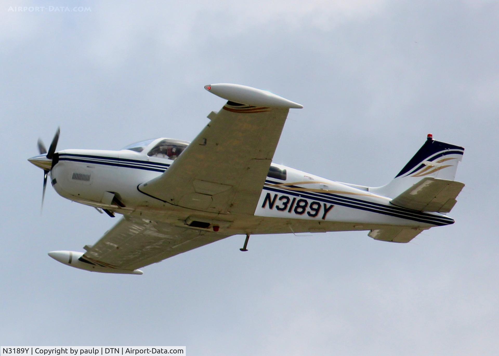 N3189Y, 2001 Raytheon Aircraft Company A36 Bonanza C/N E-3389, At Downtown Shreveport.