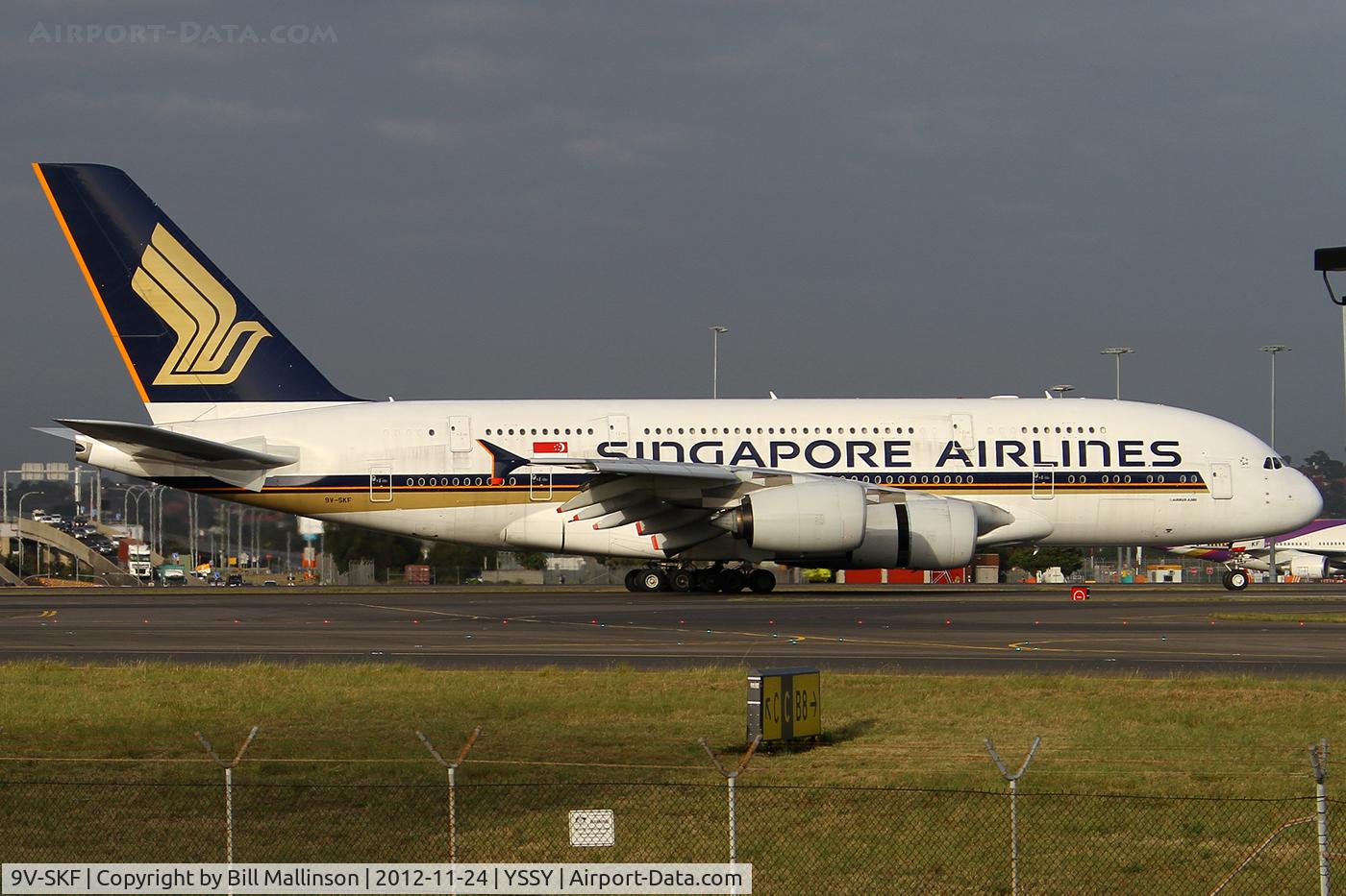 9V-SKF, 2008 Airbus A380-841 C/N 012, down onto 34L