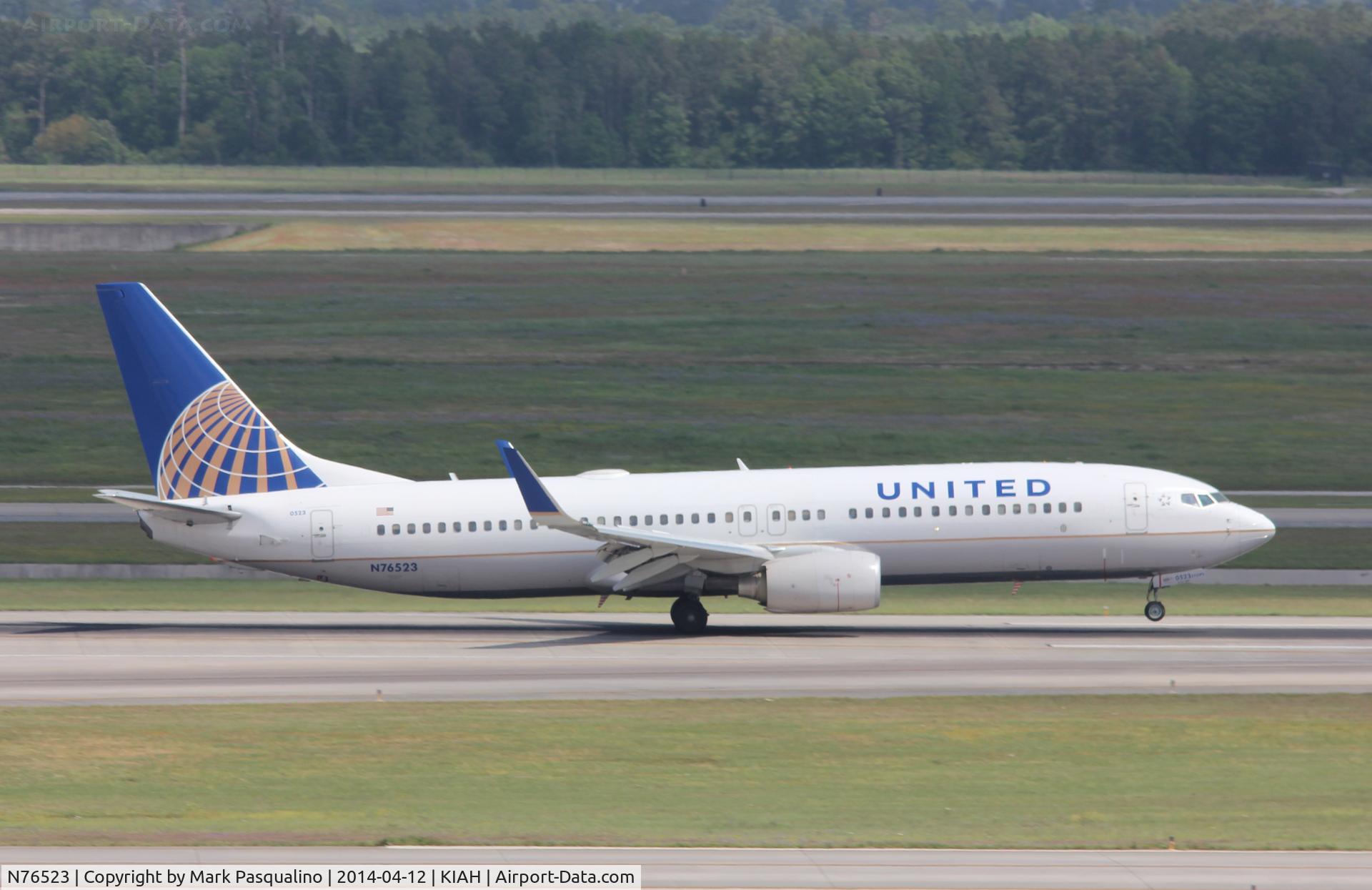 N76523, 2010 Boeing 737-824 C/N 37101, Boeing 737-800