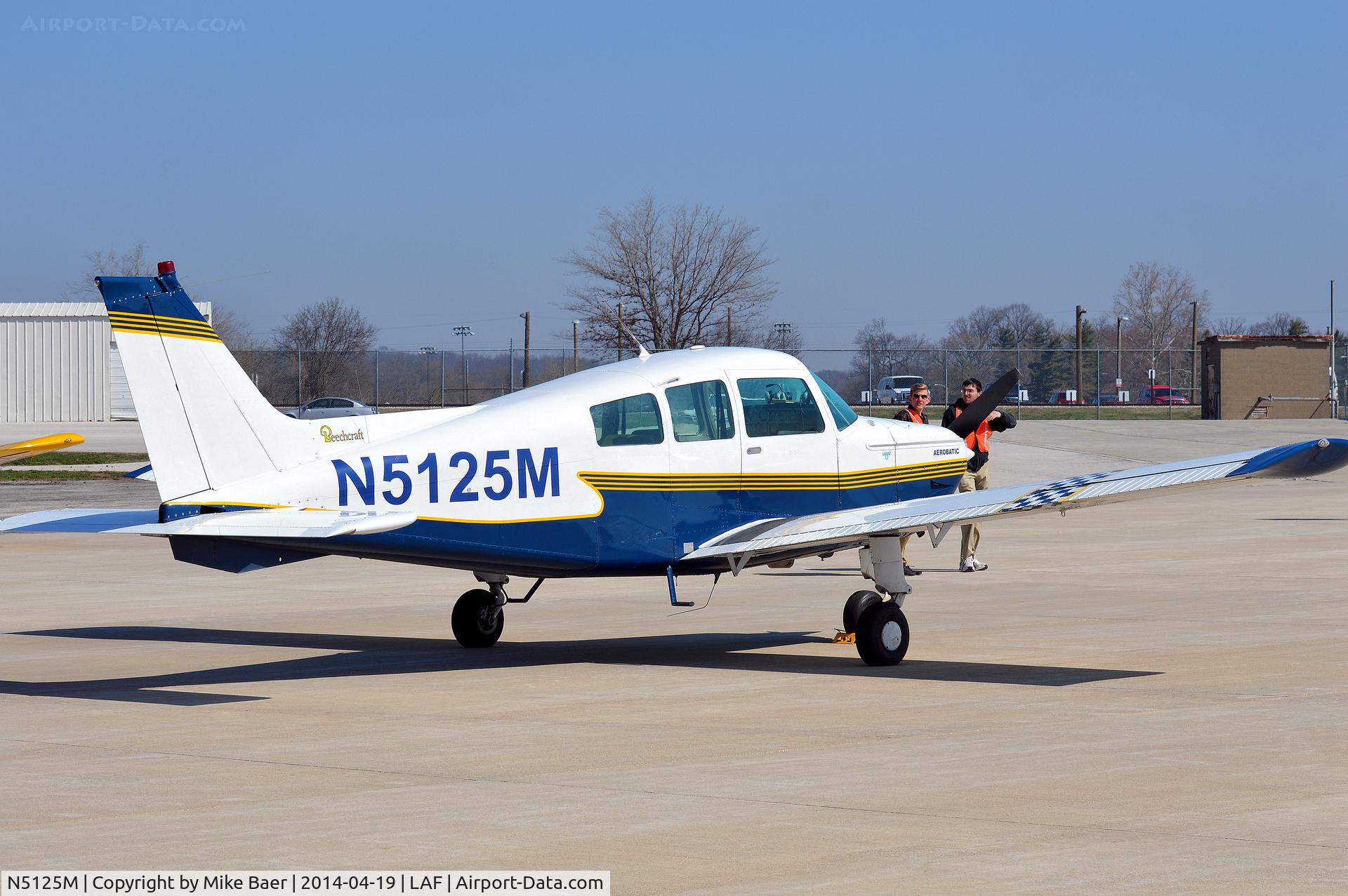 N5125M, 1978 Beech C23 Sundowner 180 C/N M-2030, N5125M @ LAF
