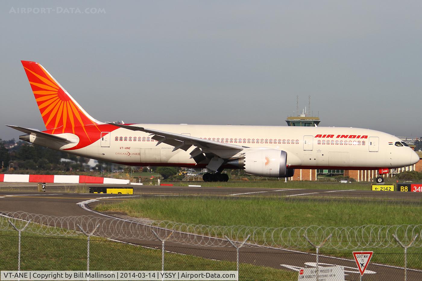 VT-ANE, 2013 Boeing 787-8 Dreamliner C/N 36280, down onto 34L