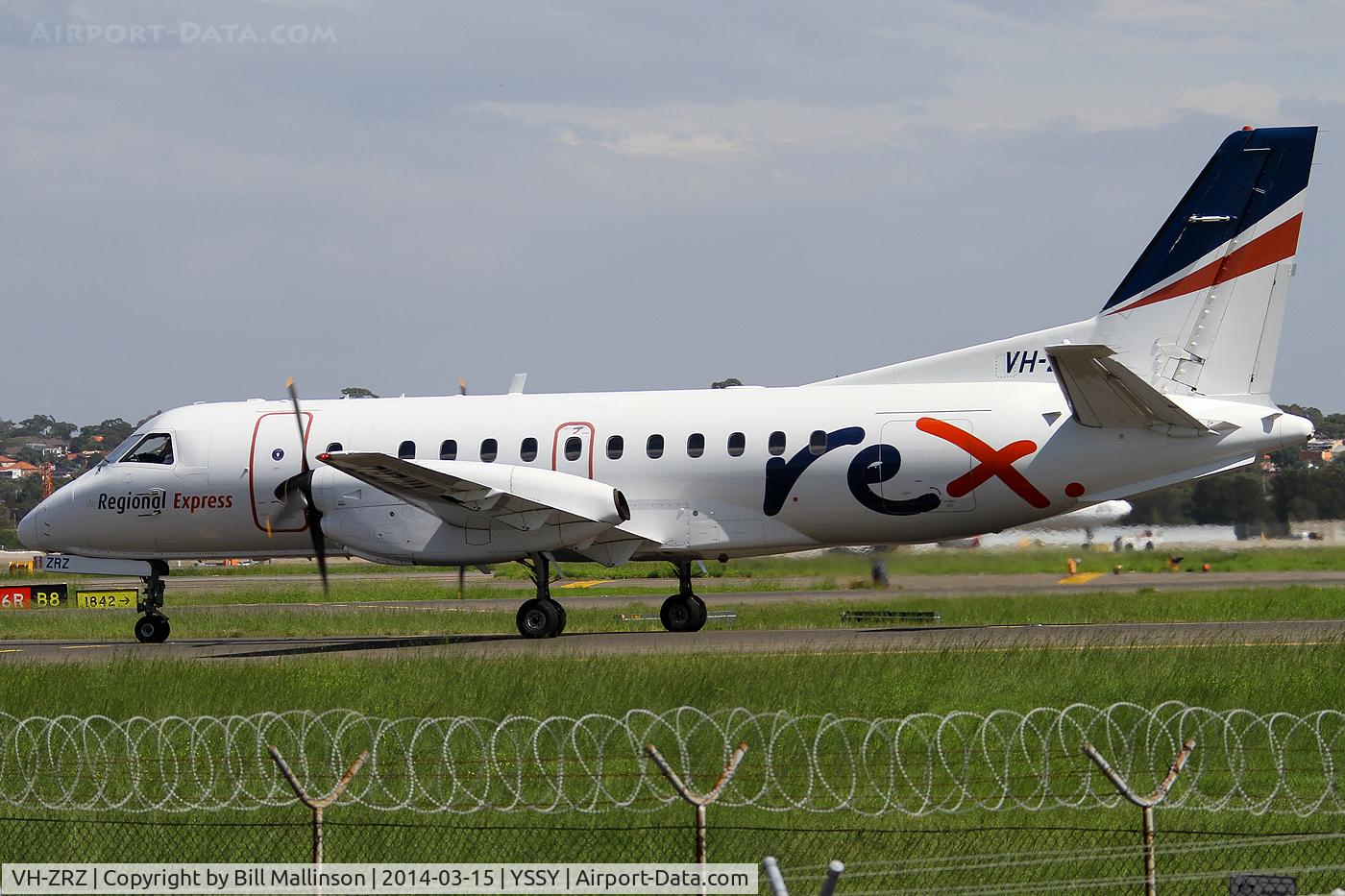 VH-ZRZ, 1996 Saab 340B C/N 340B-388, taxiing to 34R