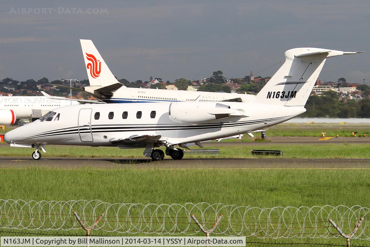 N163JM, 1988 Cessna 650 Citation III C/N 650-0163, taxiing to 34R