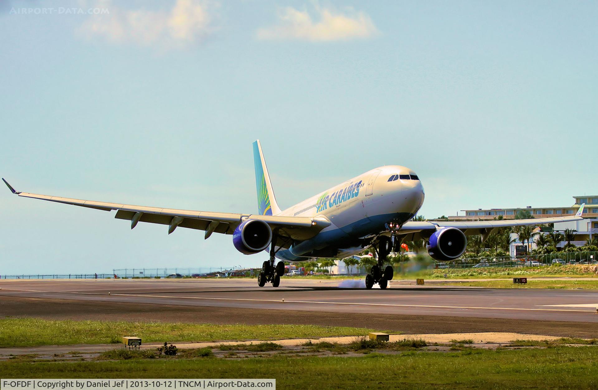 F-OFDF, 1999 Airbus A330-223 C/N 253, F-OFDF