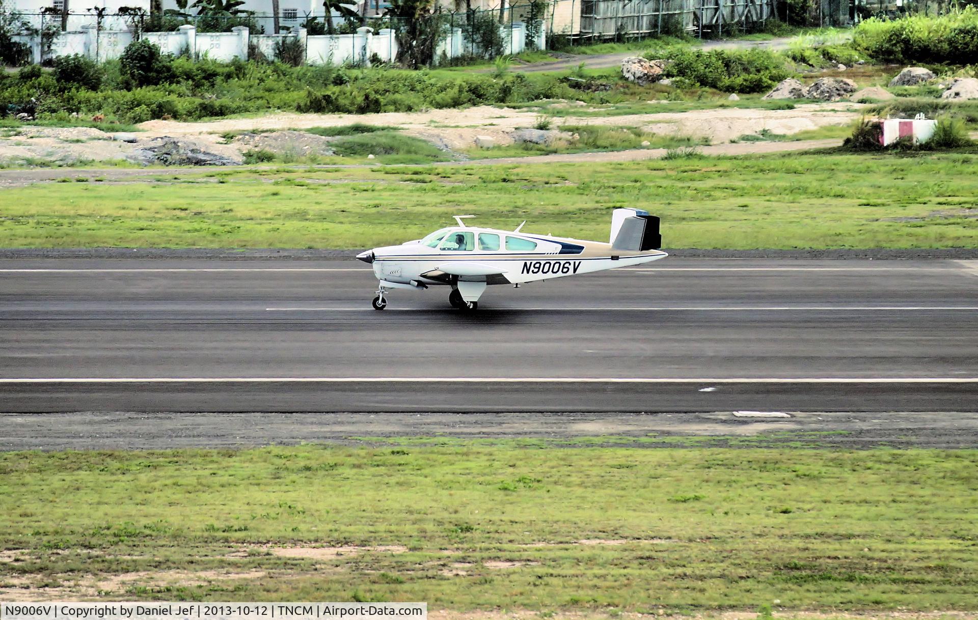 N9006V, 1969 Beech V35B Bonanza C/N D-9069, N9006V