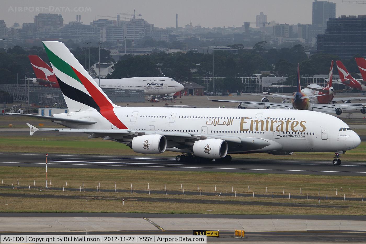 A6-EDD, 2008 Airbus A380-861 C/N 020, rolling on 16R